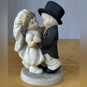 Enesco Figurine Collectible “You’ve Danced In To My Heart”.  First dance.
